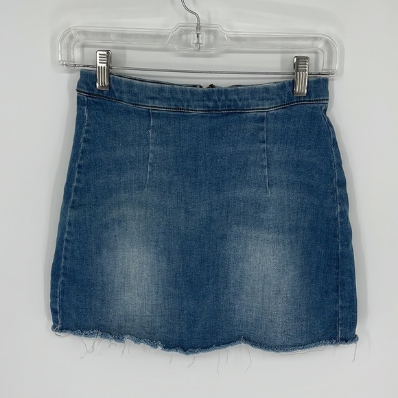 Reformation Jeans Denim Mini Evie Skirt Barbados Medium Wash Women’s Size 27 - Picture 1 of 13